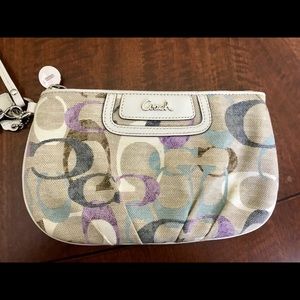 Authentic Coach clutch